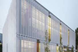 Facade 1 1